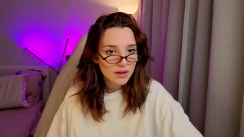 Snapshot of lunatale chatting on October 30, 10:10 pm Kate online show from October 30, 10:10 pm