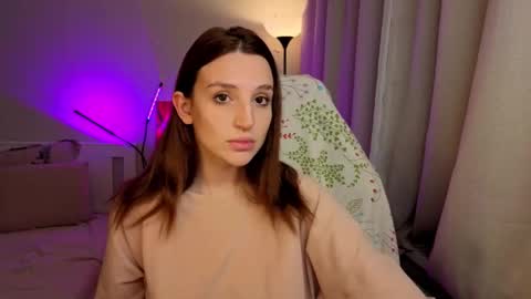 Snapshot of lunatale chatting on November 2, 8:11 pm Kate online show from November 2, 8:11 pm