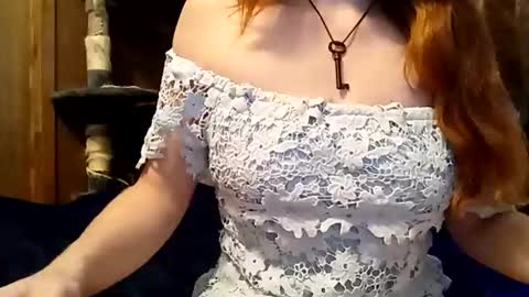lunathepoet online show from July 11, 10:11 pm