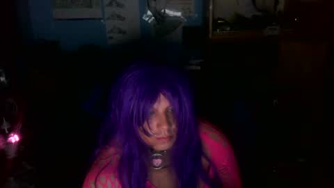 Snapshot of lunaxxxx97 chatting on June 28, 1:00 am LunaXXX online show from June 28, 1:00 am
