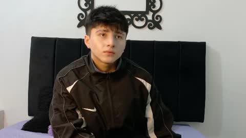 lunaydream online show from July 17, 11:50 am