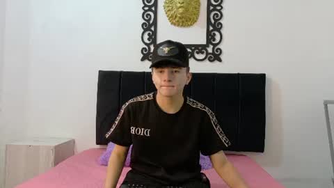 lunaydream online show from July 18, 11:58 am