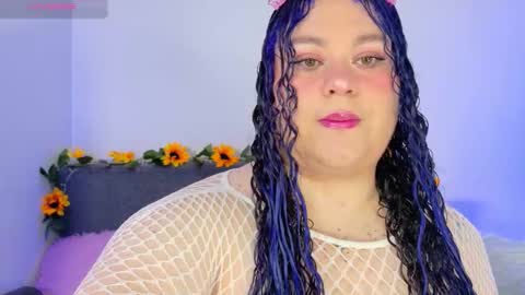 L U N I T A  online show from March 24, 4:06 am