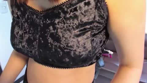 LunoxLili online show from October 14, 3:13 pm