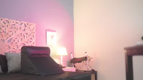 lupe online show from September 10, 7:14 pm