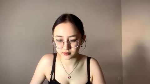 Roxie online show from March 10, 1:05 pm