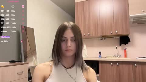 May online show from November 12, 4:40 pm