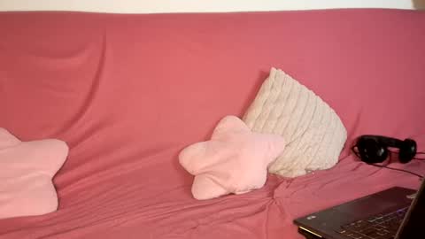 Luros Modasy online show from March 3, 3:53 pm