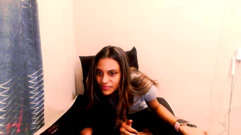 luscious_lexy online show from April 26, 5:16 am