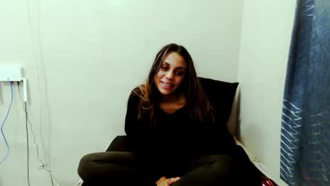 luscious_lexy online show from May 3, 4:29 am