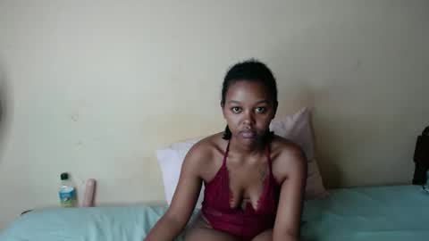 Snapshot of lush_goddess chatting on May 29, 12:25 pm shan online show from May 29, 12:25 pm