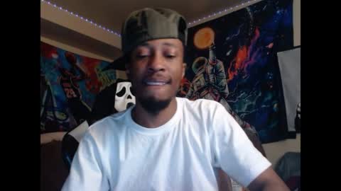 Snapshot of lust_j chatting on April 7, 12:33 am LUST online show from April 7, 12:33 am