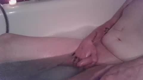 lust de 35 online show from July 13, 9:39 pm