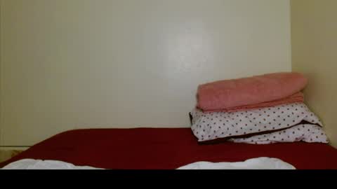 lustrous-choco online show from March 29, 3:01 pm