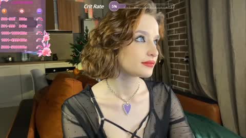 Snapshot of lusylune chatting on January 6, 7:13 pm Luy online show from January 6, 7:13 pm
