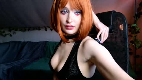 Snapshot of lusylune chatting on March 2, 3:08 pm Luy online show from March 2, 3:08 pm