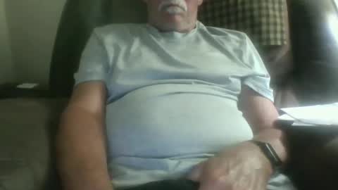 luv269er online show from November 9, 4:33 am