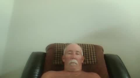 luv269er online show from April 6, 9:16 pm