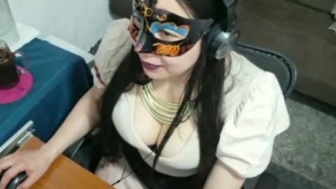 luxdasilva online show from June 15, 10:45 pm