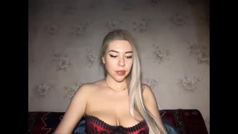 LuxSonyaStar online show from February 10, 8:24 pm