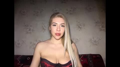 LuxSonyaStar online show from March 14, 8:36 pm