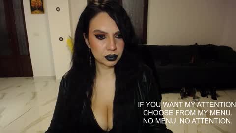 Snapshot of luxurymistress chatting on February 2, 5:44 pm Spoiled dominant mindfucker mistress MakeupartistNail ArtistFitness and Yoga lover online show from February 2, 5:44 pm