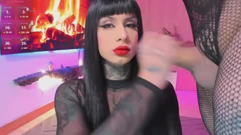 Lucy and Kristhy online show from March 27, 2:39 pm