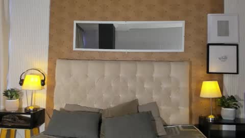 Lyan online show from November 8, 7:12 pm