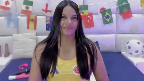 Snapshot of lyasweetxx chatting on July 4, 3:45 am Lya Sweetxx online show from July 4, 3:45 am
