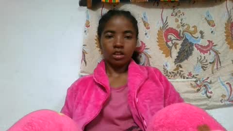 lydie856696 online show from July 11, 3:42 am
