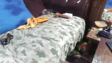 Snapshot of lyke2fuck chatting on February 20, 11:22 am Lyke2fuck online show from February 20, 11:22 am