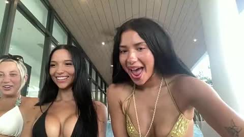 lylaxblake online show from March 18, 8:23 pm