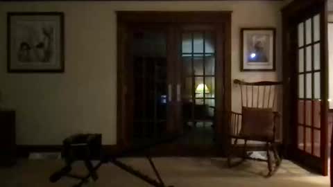 lyle blue online show from February 22, 5:30 am