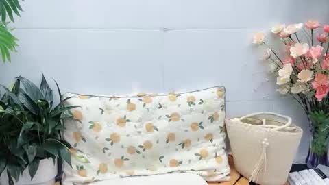 lyly_sweet97 online show from April 3, 1:58 am