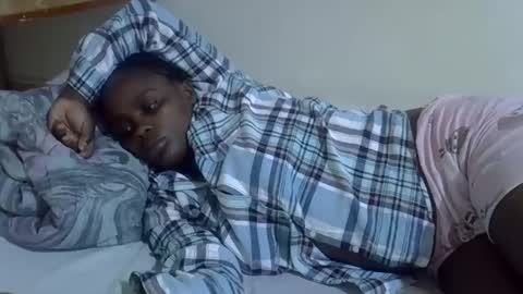 lyn_anna online show from February 7, 5:38 pm