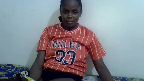 Snapshot of lyn_anna chatting on June 28, 2:23 pm lyn_anna online show from June 28, 2:23 pm