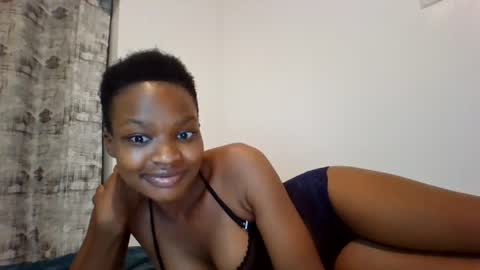 Snapshot of lyne898 chatting on July 20, 8:33 pm lyne898 online show from July 20, 8:33 pm
