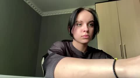 Eva online show from May 21, 7:59 am