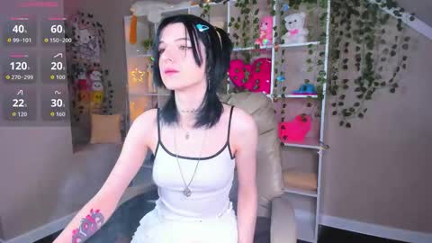 Lynn online show from November 30, 12:14 am