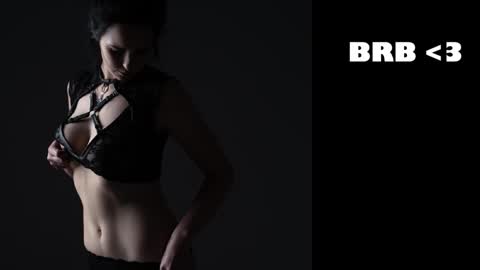 Lura online show from March 7, 1:08 pm