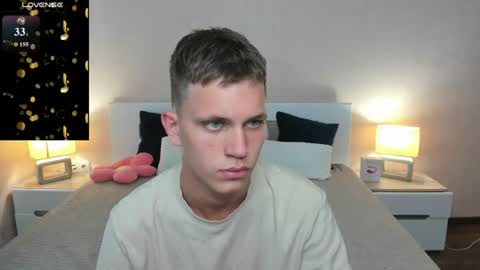 m0neyken_ online show from June 27, 5:45 am