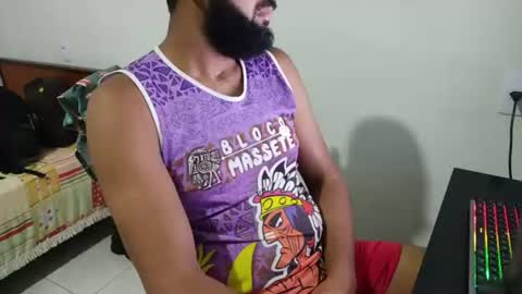 m0ren01995 online show from August 1, 9:19 am
