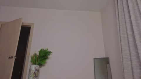 MissLanaB online show from November 23, 11:32 am