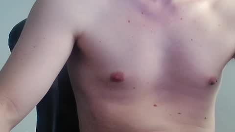 Snapshot of m3n1c chatting on February 10, 8:02 pm m3n1c online show from February 10, 8:02 pm