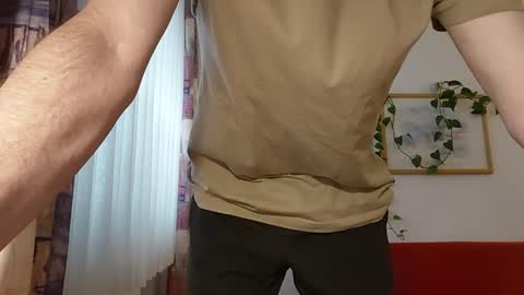 m495768 online show from July 25, 4:48 pm