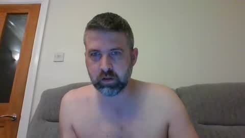 Mathew online show from June 10, 9:03 pm