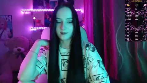 Snapshot of m_e_l_i_s_s_a_ chatting on July 2, 12:43 am Melissa online show from July 2, 12:43 am