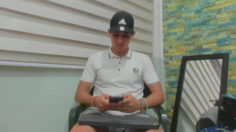 itgram pezlo josue online show from February 16, 5:48 pm