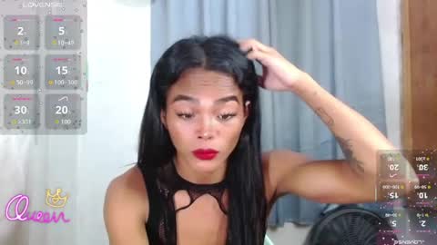 Divina online show from July 27, 2:18 am