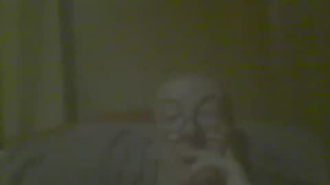 macbewdekan25 online show from May 18, 4:24 pm